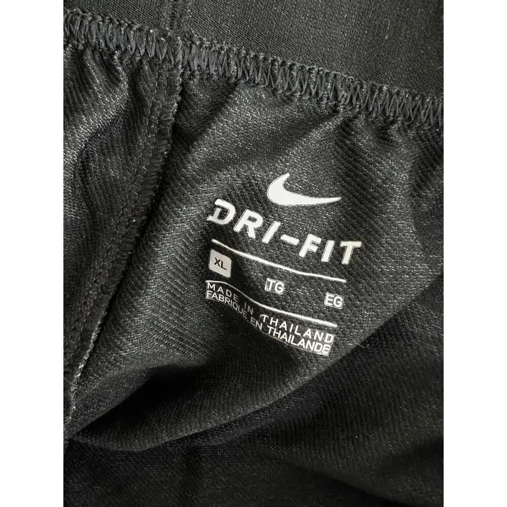 Nike Girls Youth Size XL Gray Dri-Fit Trophy Running Shorts 910252-010